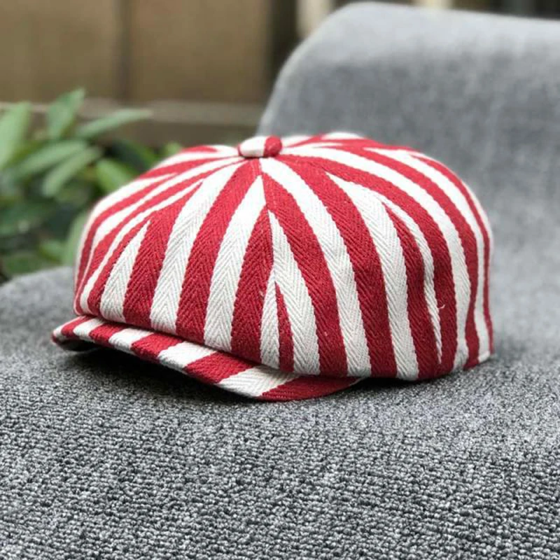 Dad Hat Cotton - หมวกทรงนิวส์บอย ผ้าฝ้ายลายทาง หมวกทรงแปดเหลี่ยม หมวกจิตรกร สีดำ สีแดง